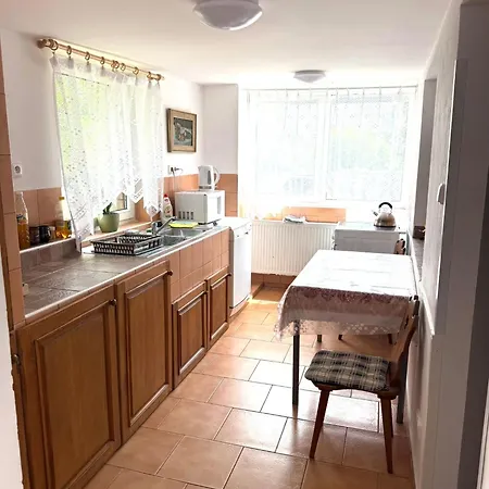 Bruno V Kutne Hore Dom wakacyjny *